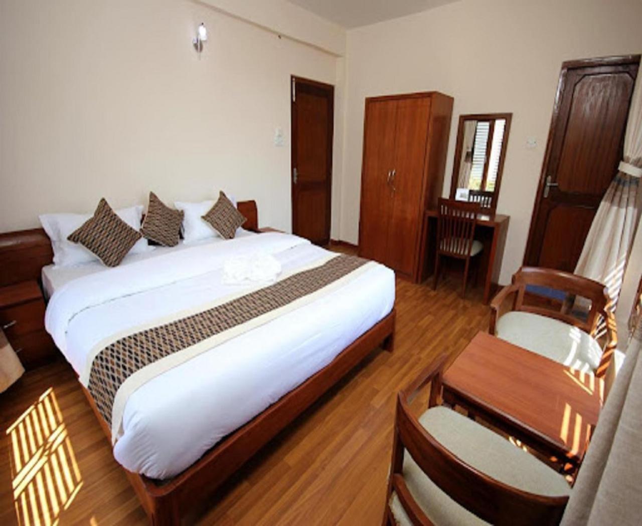Hotel Teo International Near Delhi Airport By-Tu Casa นิวเดลี ภายนอก รูปภาพ